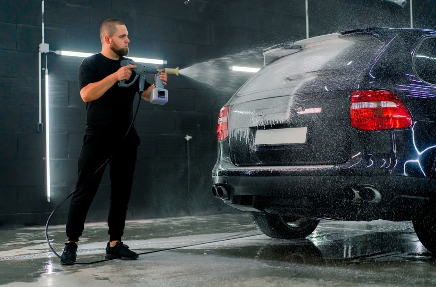 Lavado y Detallado de Vehículos